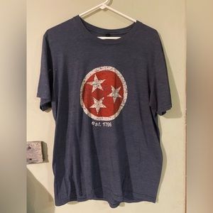 11 Men’s TShirts xL & 2 xxL